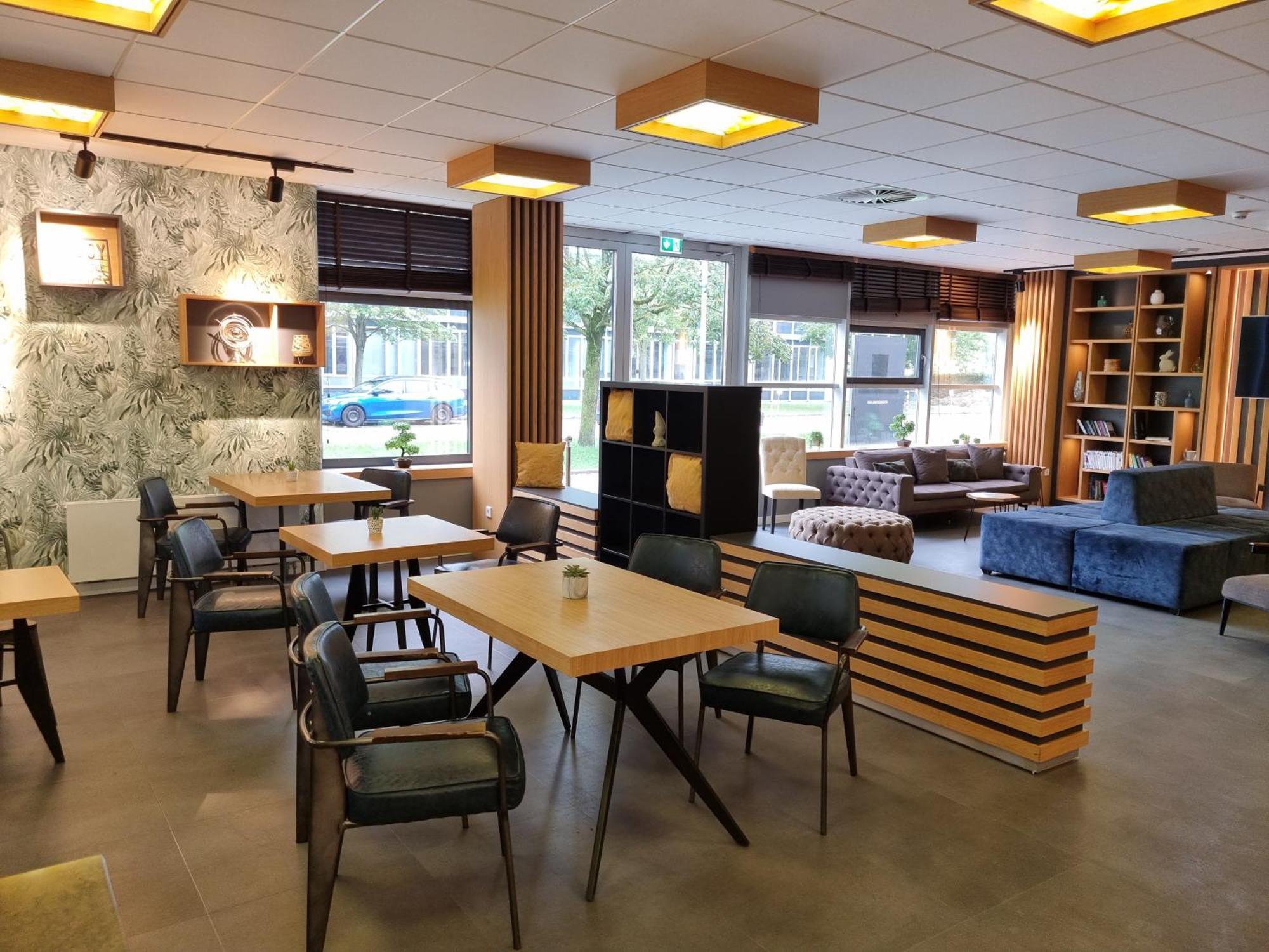 My Minga Airport Serviced Apartments Hallbergmoos Exteriör bild